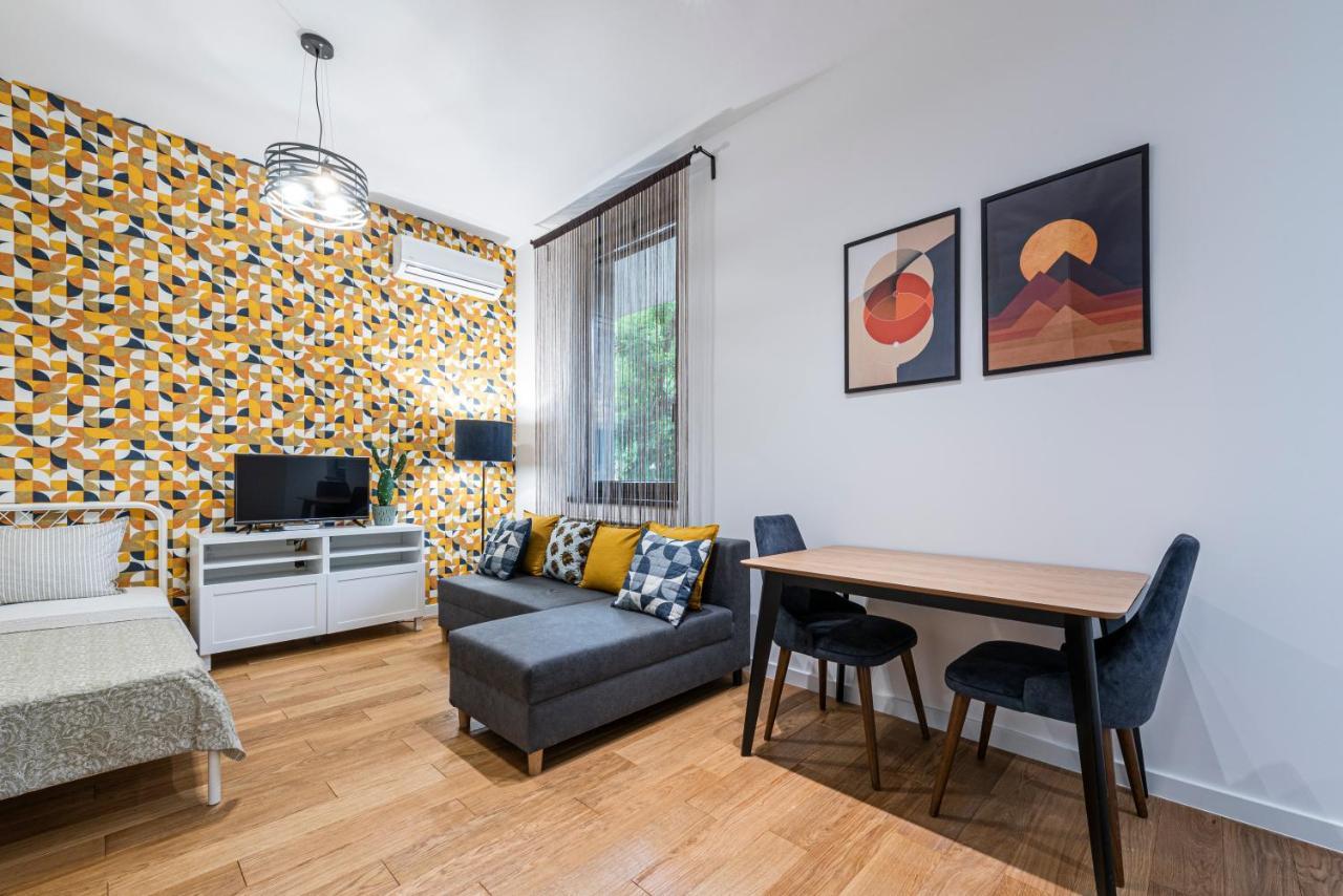 Vertigo Modern Studio-Free Private Parking-Fast Wi-Fi โนวีซาด ภายนอก รูปภาพ
